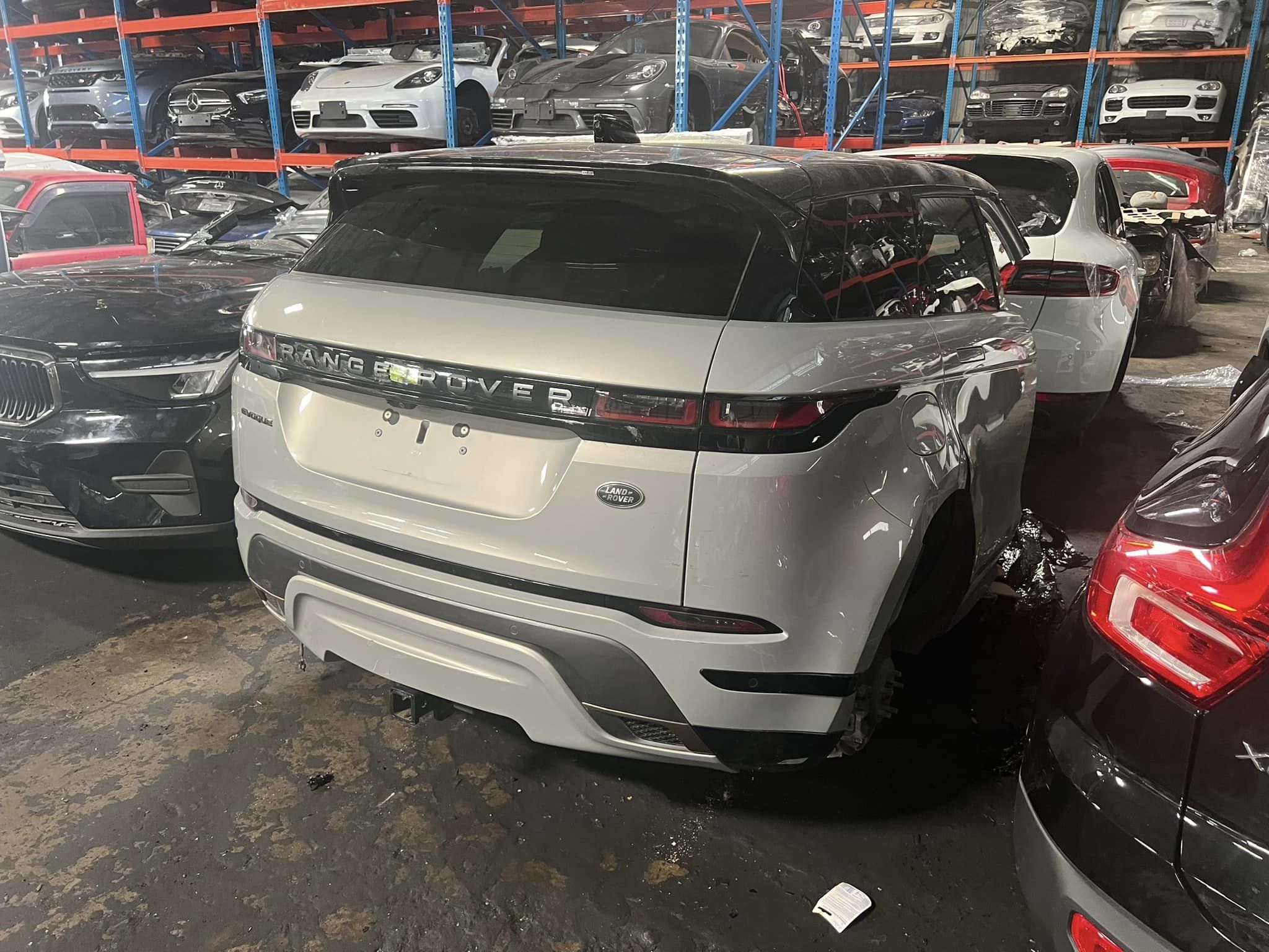 RANGE ROVER EVOQUE - Image 4