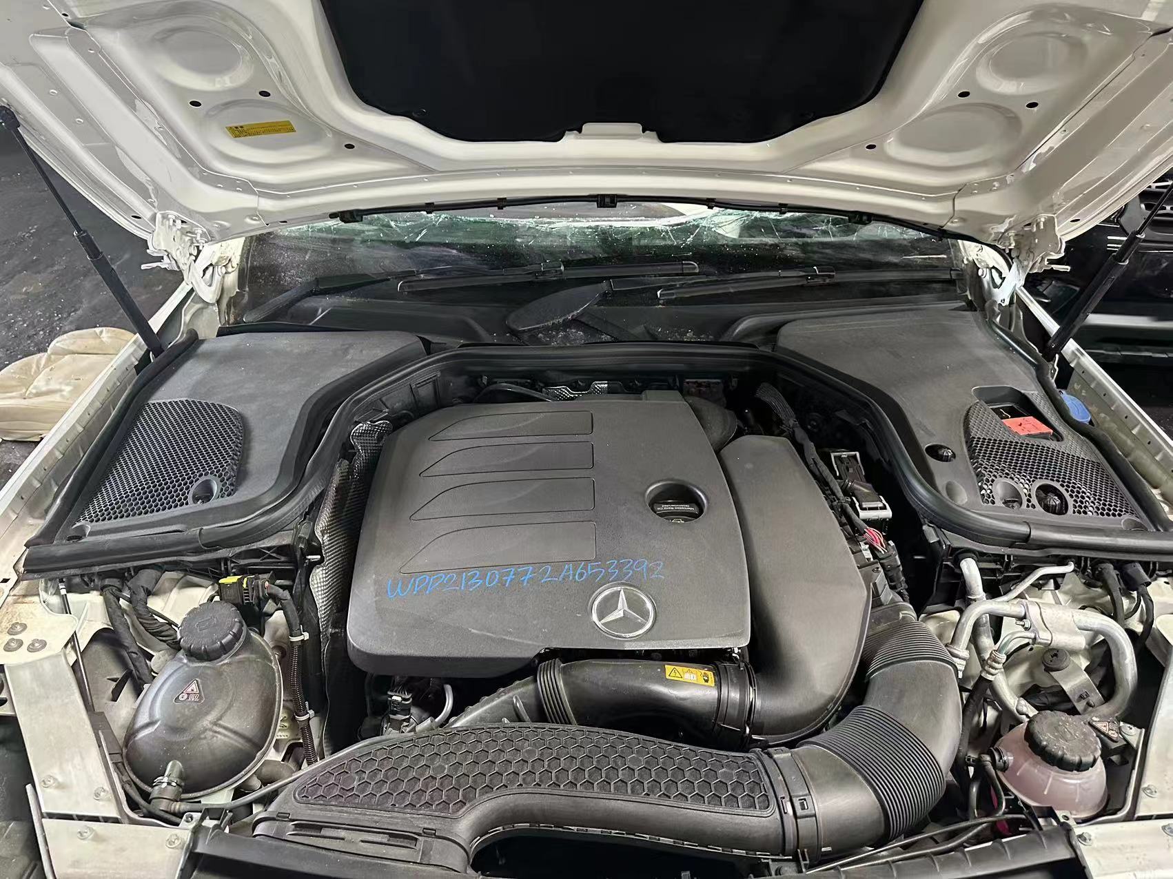 BENZ W213 - Image 2