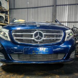 BENZ V250 W447